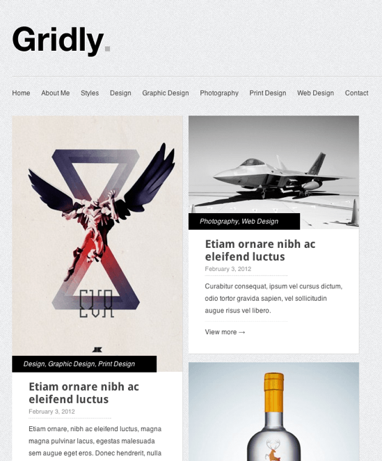 ポートフォリオ-ブログ用の無料WordPressテーマ「Gridly」のレスポンシブデザインのイメージ２